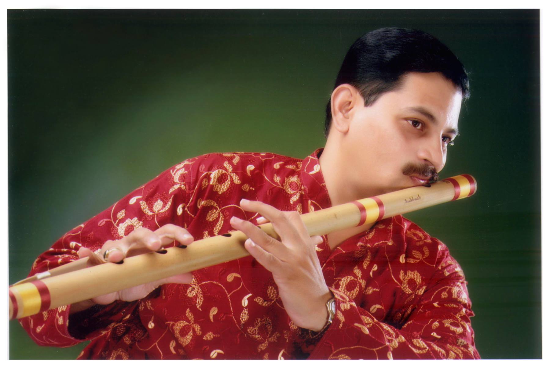 Flute Fundamentals – Learn to Play from the Very Beginning